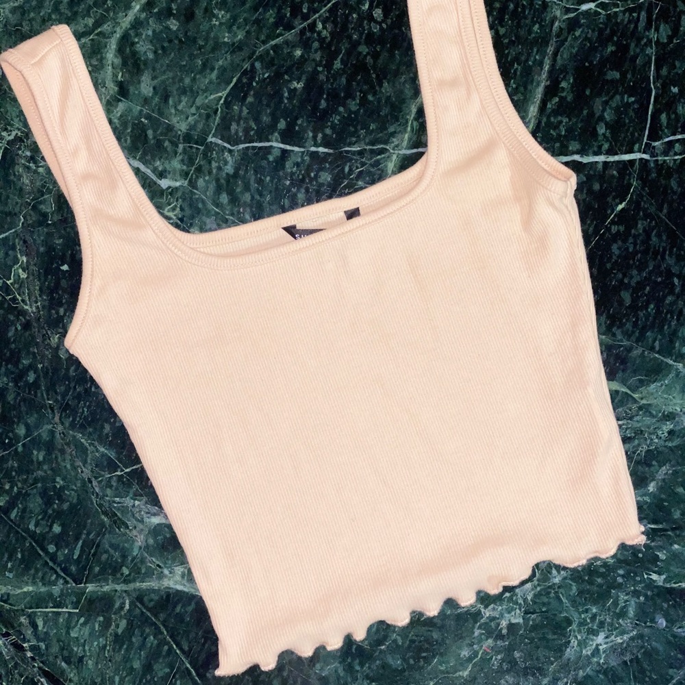 Cropped tank top